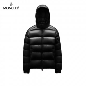 【秋冬に暖かさを】MONCLER モンクレール Maya ショートダウンジャケット ブラック G20911A5360068950999